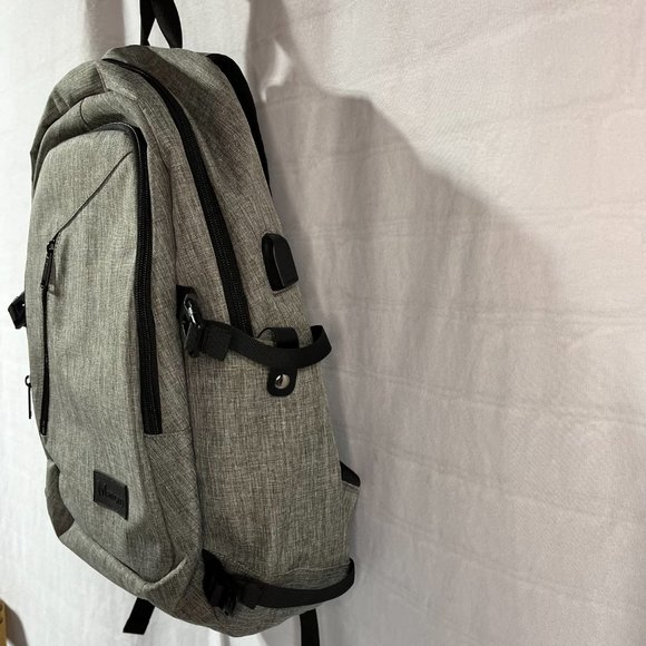 Mancro Gray Laptop Backpack Bag With USB Charging Port For Travel / Business - Picture 3 of 11